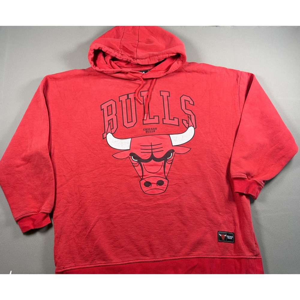 NBA Chicago Bulls Hoodie Red Graphic Pullover Sweatshirt Mens Medium